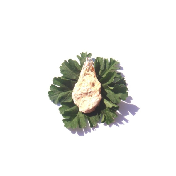 Opale Rose du Pérou : Pendentif pierre brute 4 CM de hauteur - Photo n°3