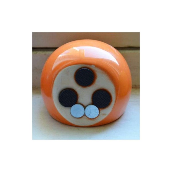 Mini cache-pot aimanté orange.   Diam global env. 8 cm, int env. 6.5 cm - Photo n°3