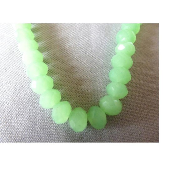 10 Perles En Verre 6*8Mm Rondelles À Facettes Vert Clair Opale - Photo n°1