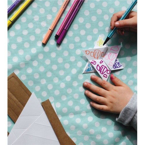 Kit créatif 6 baguettes magiques à créer et décorer avec Stickers brillants - Photo n°4