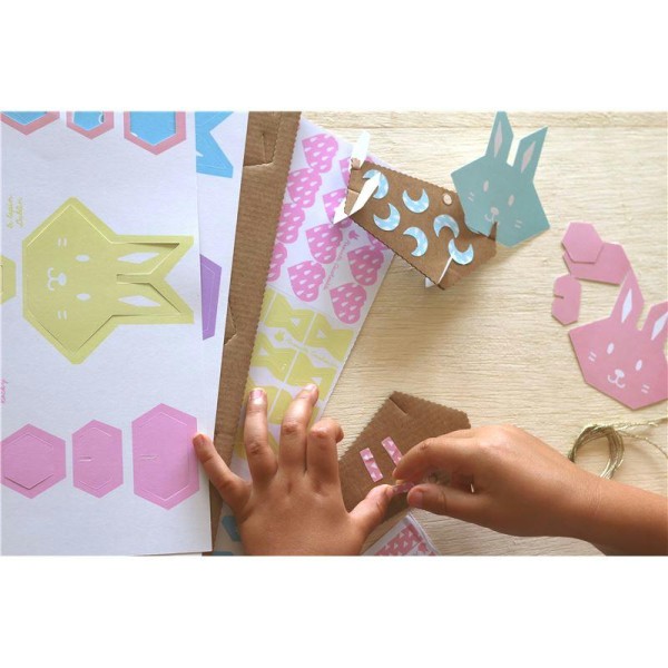 Kit créatif 6 lapins à fabriquer avec stickers pastels - Photo n°2