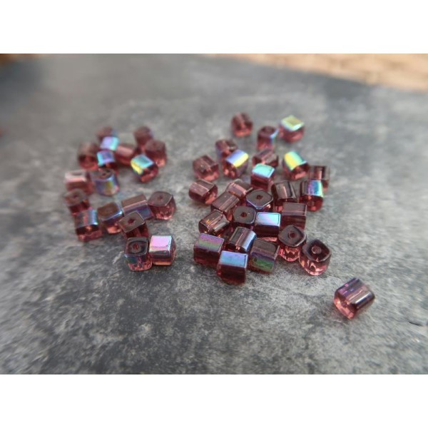 Perles intercalaires cubes en verre,violet reflets multicolore AB, 5 mm, 20 pcs - Photo n°1
