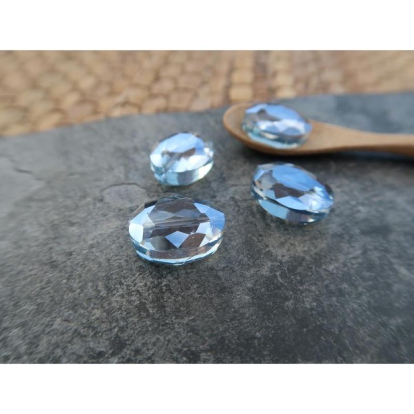 Perles intercalaires palets ovale en verre à facette bleu gris reflets irrisés, 20x16 mm, 1 pc - Photo n°1