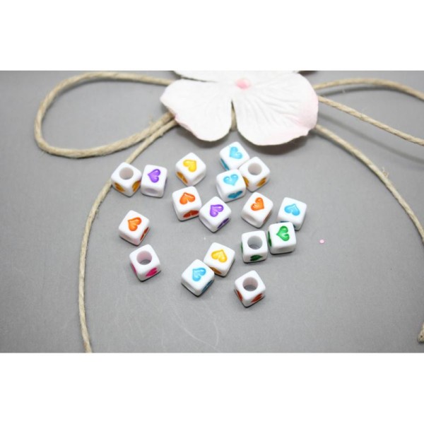 50 Perles Acryliques  Cubes Coeur Multicolores 6Mm - - Photo n°1