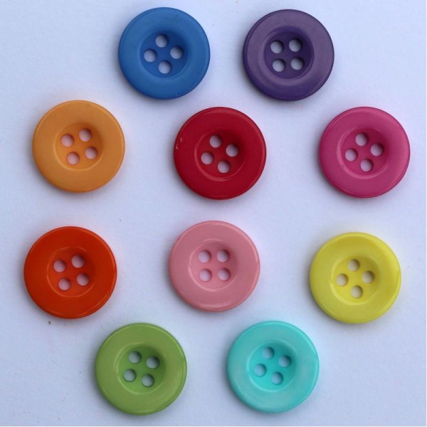 6 en bois assorties motif carreaux boutons 15 mm.