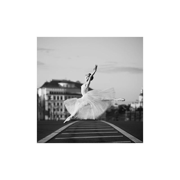 Image 3D - 0940008 - 30x30 - danseuse classique - Photo n°1