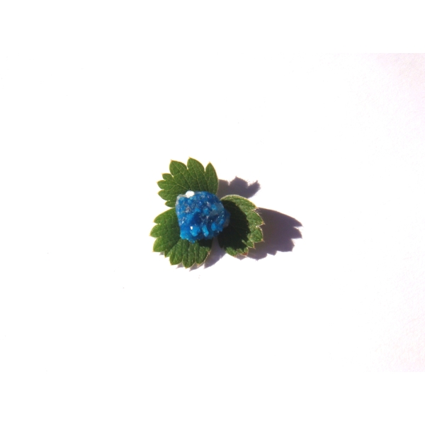 Cavansite : MICRO fleur brute cristallisée 1 CM x 8 MM environ - Photo n°2