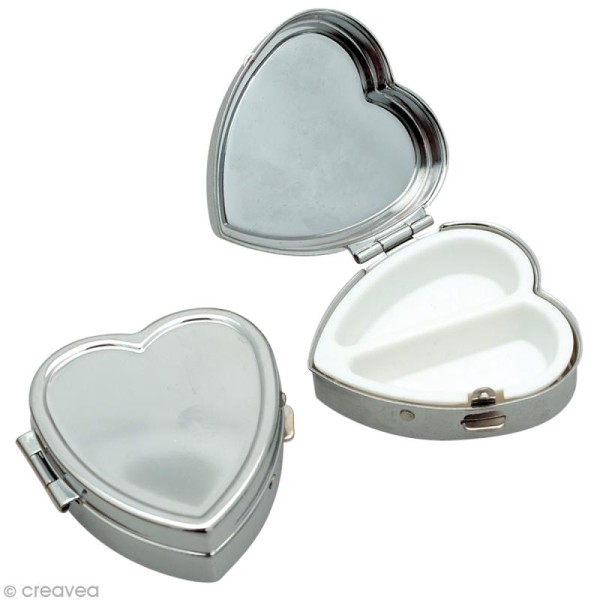 Boîte coeur en métal 4,5 x 4,5 cm à décorer - Photo n°1