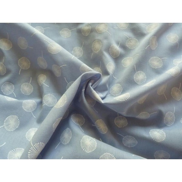 Tissu voile de coton bleu imprimé pissenlit vendu par 0,50 m - Photo n°1