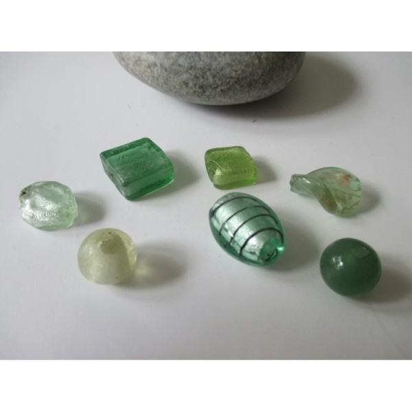Lot de 7 perles de verre MURANO ton vert divers - Photo n°1