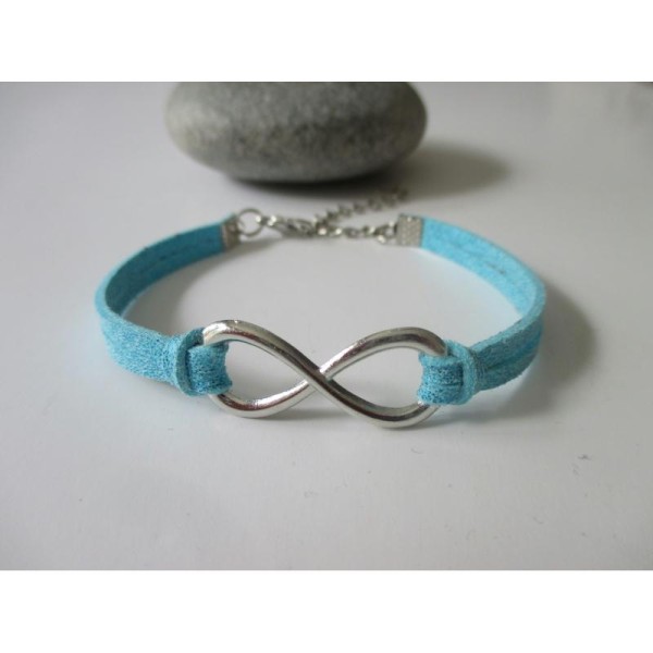 Kit bracelet suédine bleu clair paillette et lien argenté - Photo n°1