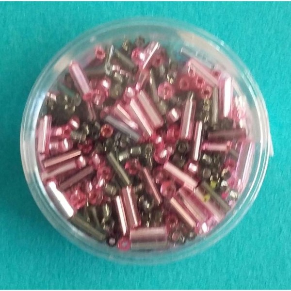 Perles de rocaille rose et noir - Photo n°1