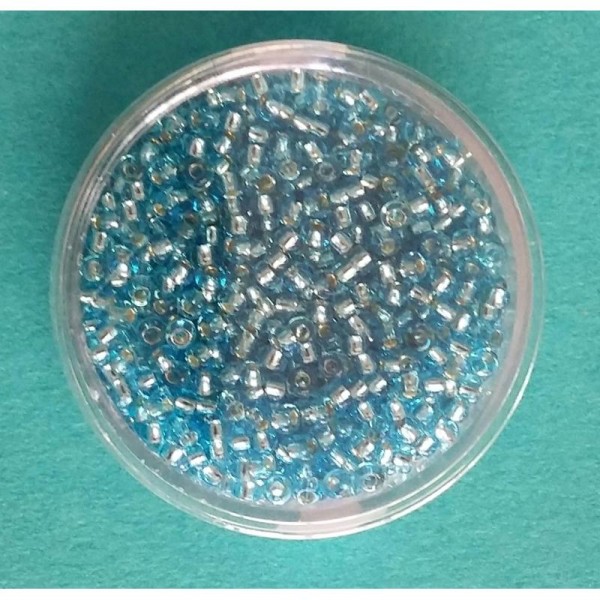 Perles de rocaille transparent turquoise - Photo n°1