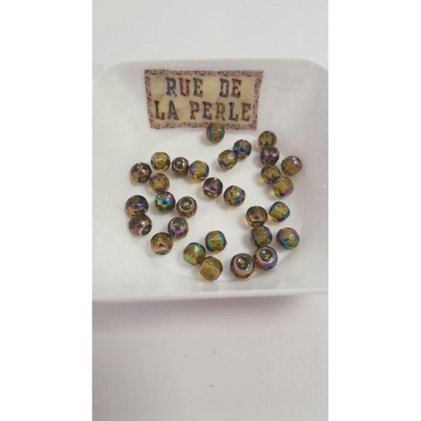 30 Perles en verre à facettes métallisé - 6mm - vert - Photo n°1
