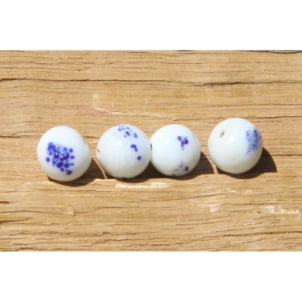 Lot de 4 perles rondes en céramique blanche de 8 mm de diamètre - Photo n°1