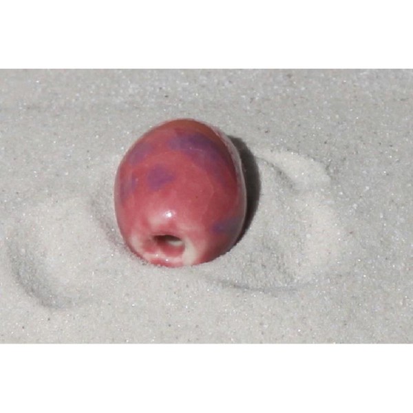 Perle en céramique ovale lilas de 1.8 cm x 1.5 cm - Photo n°2