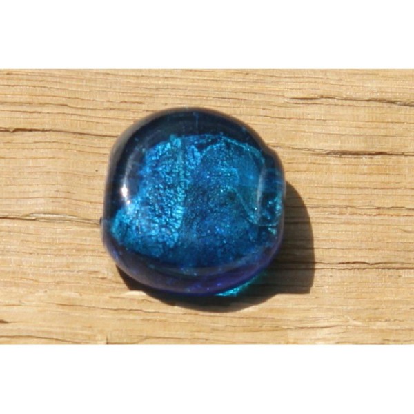 lot  de 20 perles vintage  en verre ronde aplatie à incrustations bleu turquoise
