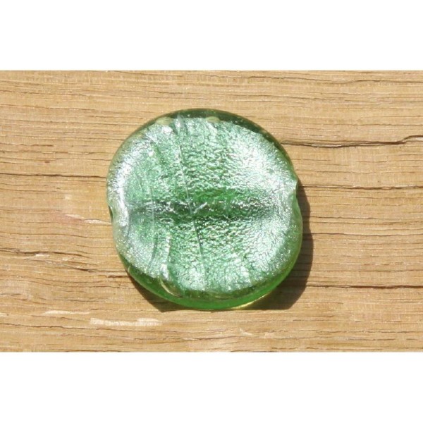 Perle vert amande en verre ronde et plate, galet de 35 mm - Photo n°1