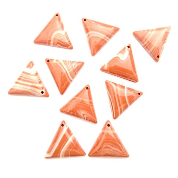 10 Pendentifs en Résine Peinture Gestuelle Triangle Blanc Corail Rayées 30mm x 26mm - Photo n°1