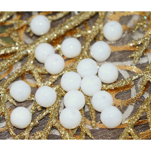 Blanc laiteux Verre tchèque Perles Rondes Blanches tchèque Ronde en Verre tchèque Perles Perles Perl - Photo n°1