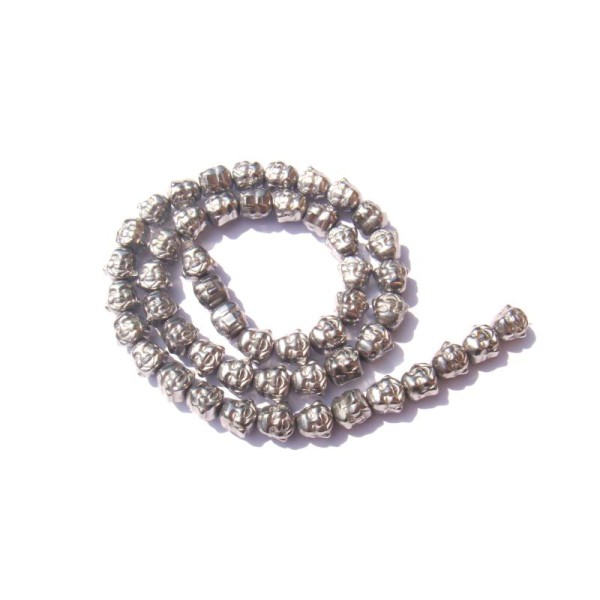 Hématite argentée mate : 5 Perles Bouddha 8 MM de longueur x 8 MM max - Photo n°1