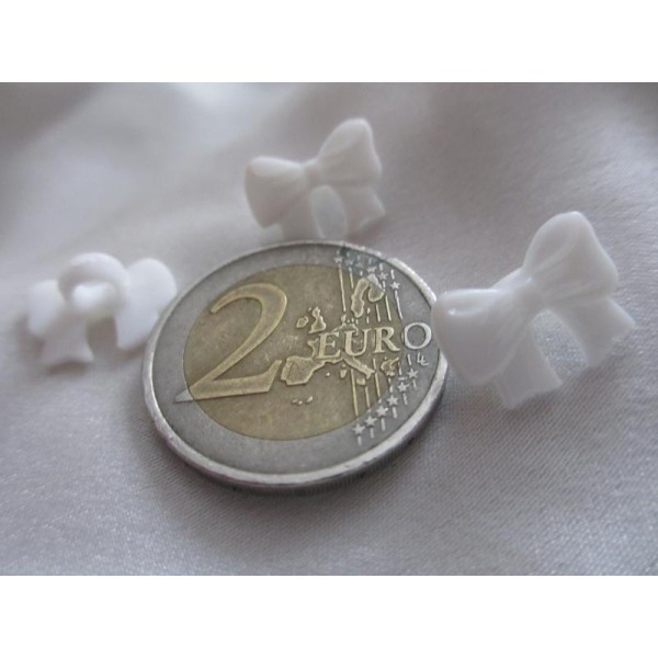 10 Boutons noeuds , à boucle ,14mm,blanc en plastique - Photo n°3