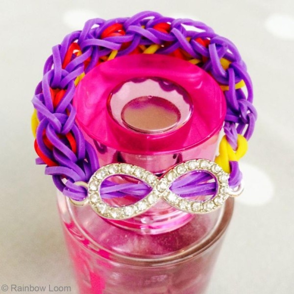 Tous nos modèles de bracelets élastiques Rainbow Loom - Femme Actuelle