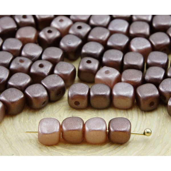 60pcs Brun Chocolat, à l'Imitation de Perles de Petit Cube Carré Arrondi Bord de l'Entretoise en Ver - Photo n°1