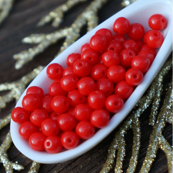 100pcs Opaque Rouge Rond Druk Verre tchèque Pressé Perles de Petite Entretoise de 4mm - Photo n°1