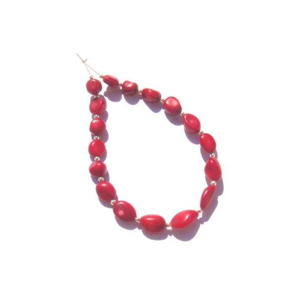 Corail teinté : 17 Perles irrégulières 7/13 MM de largeur environ - Photo n°1