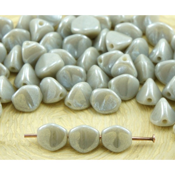 50pcs Opaque Gris clair Gris Lustre grosse Pincée Bicone Facettes en Verre tchèque Perles d'Entretoi - Photo n°1