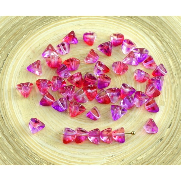 50pcs Cristal Chaud Valentine Rose Verre tchèque Grand Demi-Pincée Triangle Entretoise de Perles de - Photo n°1