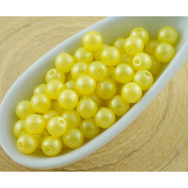 100pcs Perles Brillent de l'Ambre Jaune Ronde Druk Verre tchèque Pressé Perles de Petite Entretoise - Photo n°1