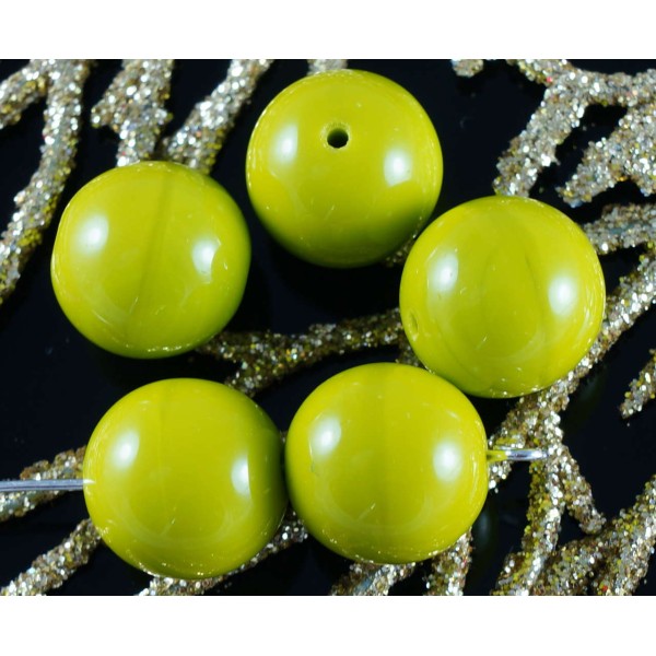 Grand Opaque Vert Olive en Verre tchèque Perles Rondes 12mm 6pcs - Photo n°1