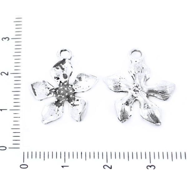 6pcs Antique Ton Argent Fleur Pendentifs Charms tchèque Métal Conclusions 17mm x 20mm, Trou 2mm - Photo n°1