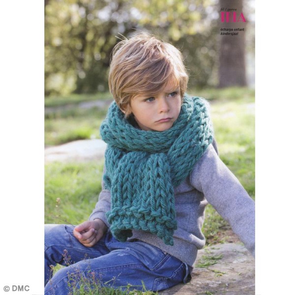 Catalogue tricot DMC - laine glamour - Automne / hiver - 15 modèles enfants - Photo n°5