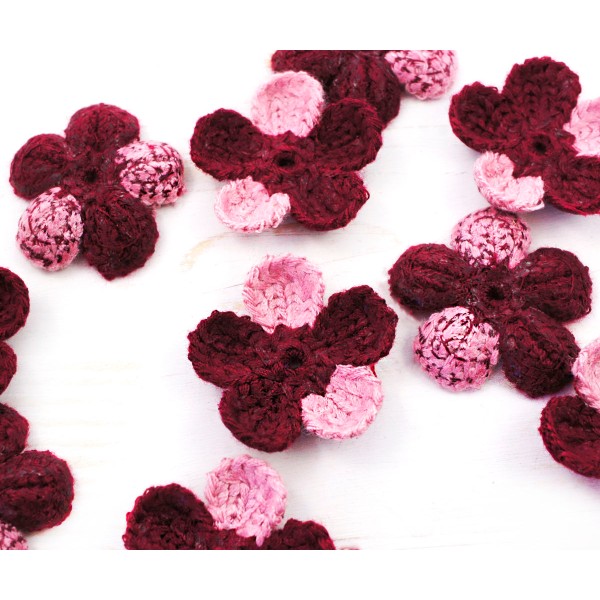 10pcs Rouge rose Rose au Crochet Tricoté à Plat Applique de Fleur Patch à Coudre Sur la Broche Brodé - Photo n°1