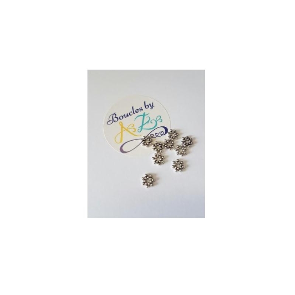 Perles intercalaires fleurs argentées x30 - Photo n°1