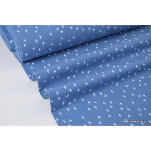 Tissu Flanelle imprimé petites croix fond Bleu .x1m - Photo n°1