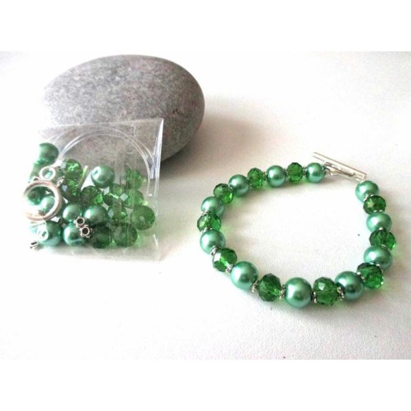 Kit bracelet perles en verre vertes - Photo n°1