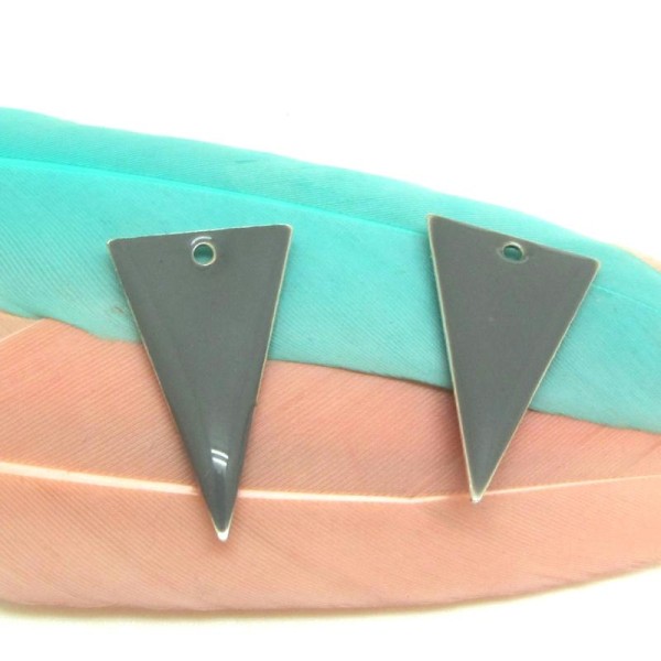 2 Sequins Grands Triangles émail Gris, 22*13 mm - Photo n°1