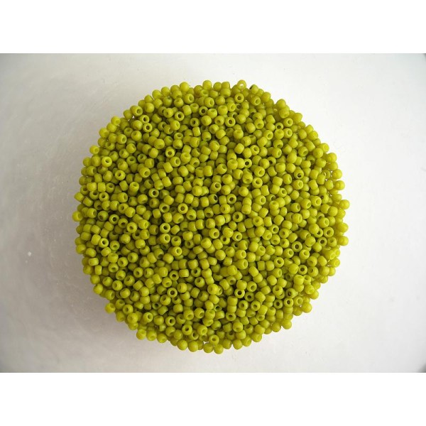 10G Rocailles 11/0 Toho vert olive mat (2mm) - Photo n°1