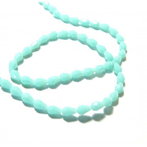 1 fil d'environ 100 perles à facettes Mini Goutte en verre 5x3mm Bleu Pastel H118603 - Photo n°1