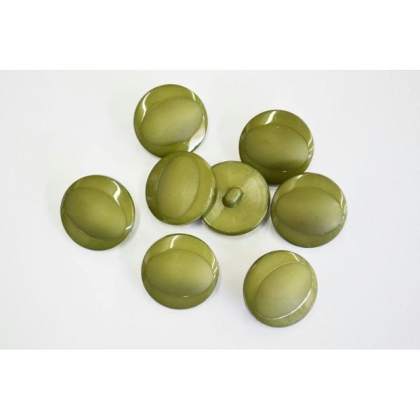 Bouton plastique motif ovale en relief vert olive 22mm - Photo n°1