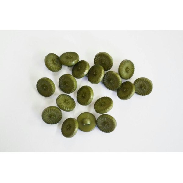 Bouton plastique spirale en relief vert olive 11mm - Photo n°1