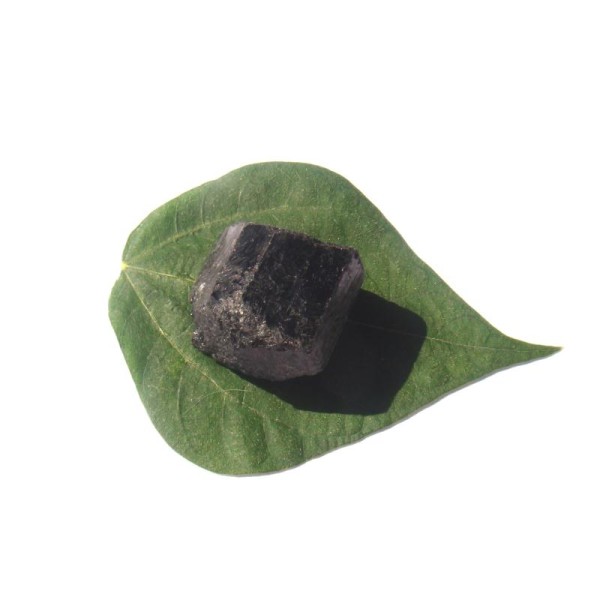 Pierre brute Tourmaline Noire du Brésil 3.2 CM x 3.4 CM de diamètre max - Photo n°1