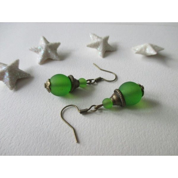 Kit boucles d'oreilles perles vertes et bronze - Photo n°1