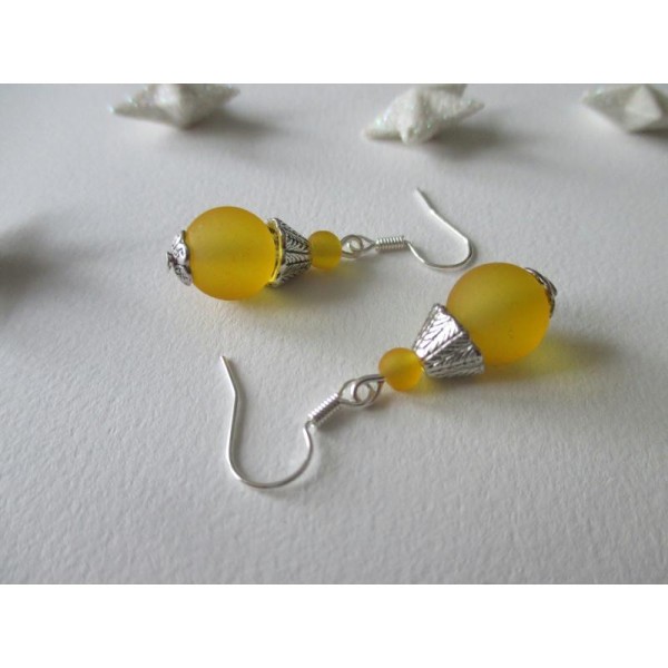 Kit boucles d'oreilles  perle jaune orangé givrée - Photo n°1