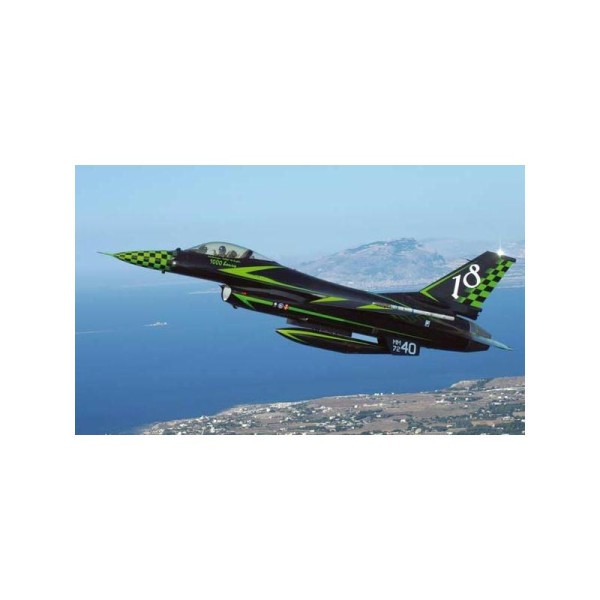 Avion F-16 Special Colors  - Echelle 1/72 - Italeri - Photo n°1