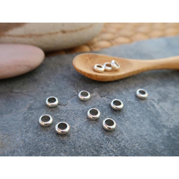 Perles intercalaires coupelles rondelles argenté 6 mm, Laiton argenté, 20 pcs - Photo n°1
